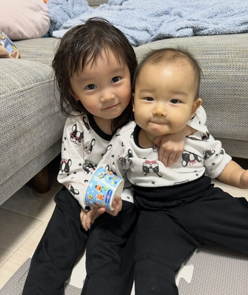 弟さんと娘さん（@azmao2236さんより提供）