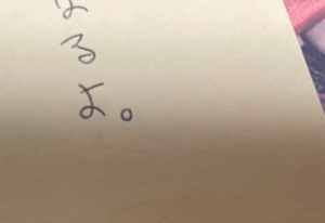 妻「幼稚園に渡す紙に絵描いといて」夫「簡単にでいい？」→3分後、妻が見てみると…目を疑う光景に「何者！？」「これのどこが簡単やねん（笑）」「原画…？」
