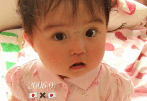 0歳の女の子。20年後、ミス学習院に出場している現在の姿に「え……めちゃくちゃ可愛い」「とても美しくなりましたね」