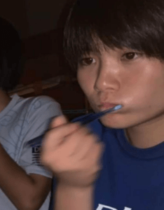 ボーイッシュな16歳の女子高生→8年後の姿に「えっ」「こりゃモテるわ！」「ガチでカッコいい」