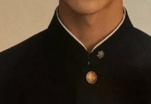 小中高で男子校だった男性→学生の頃の姿を見ると……「共学だったら絶対モテてた」まさかの光景に「今から告白しに向かいます」「イケメンすぎ」
