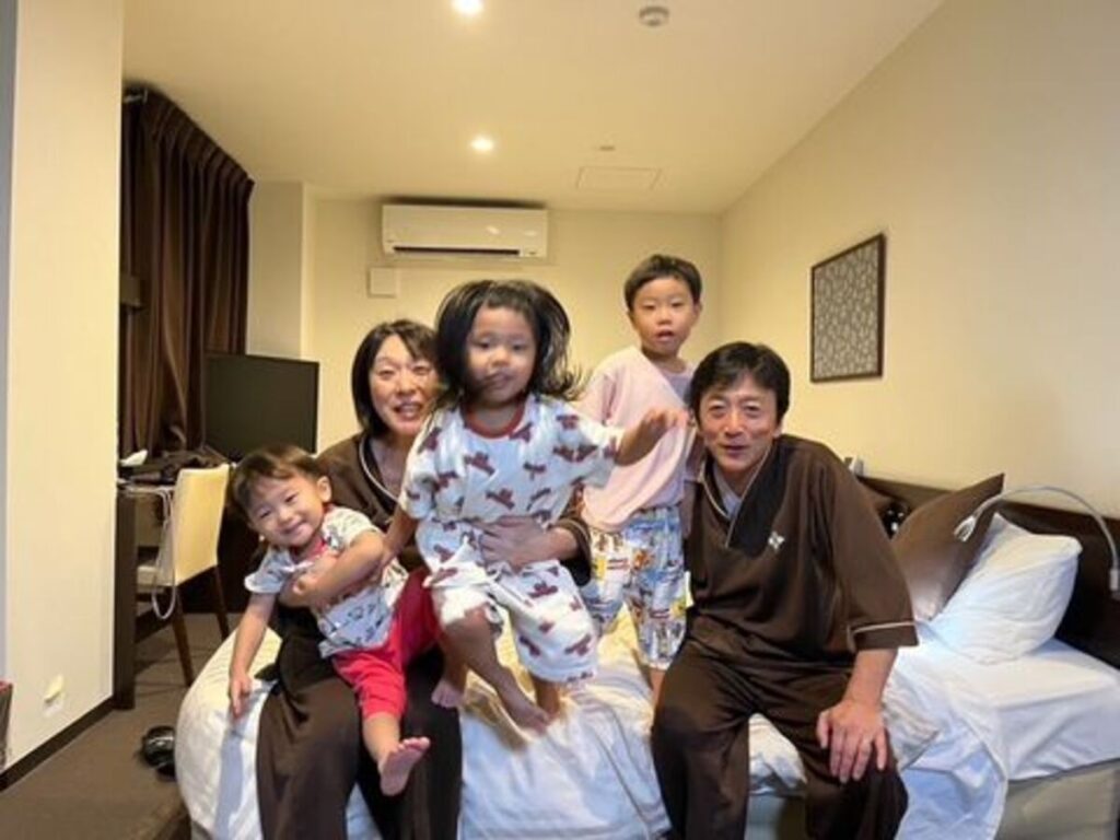 家族写真（@himachanbotさんより提供）