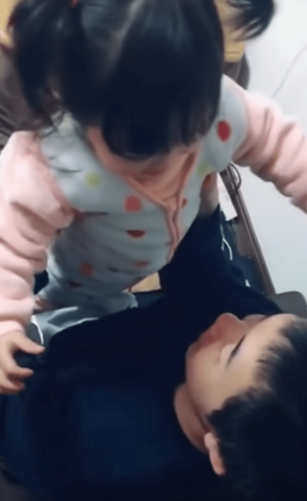 年の差兄妹（@ranppさんより提供）