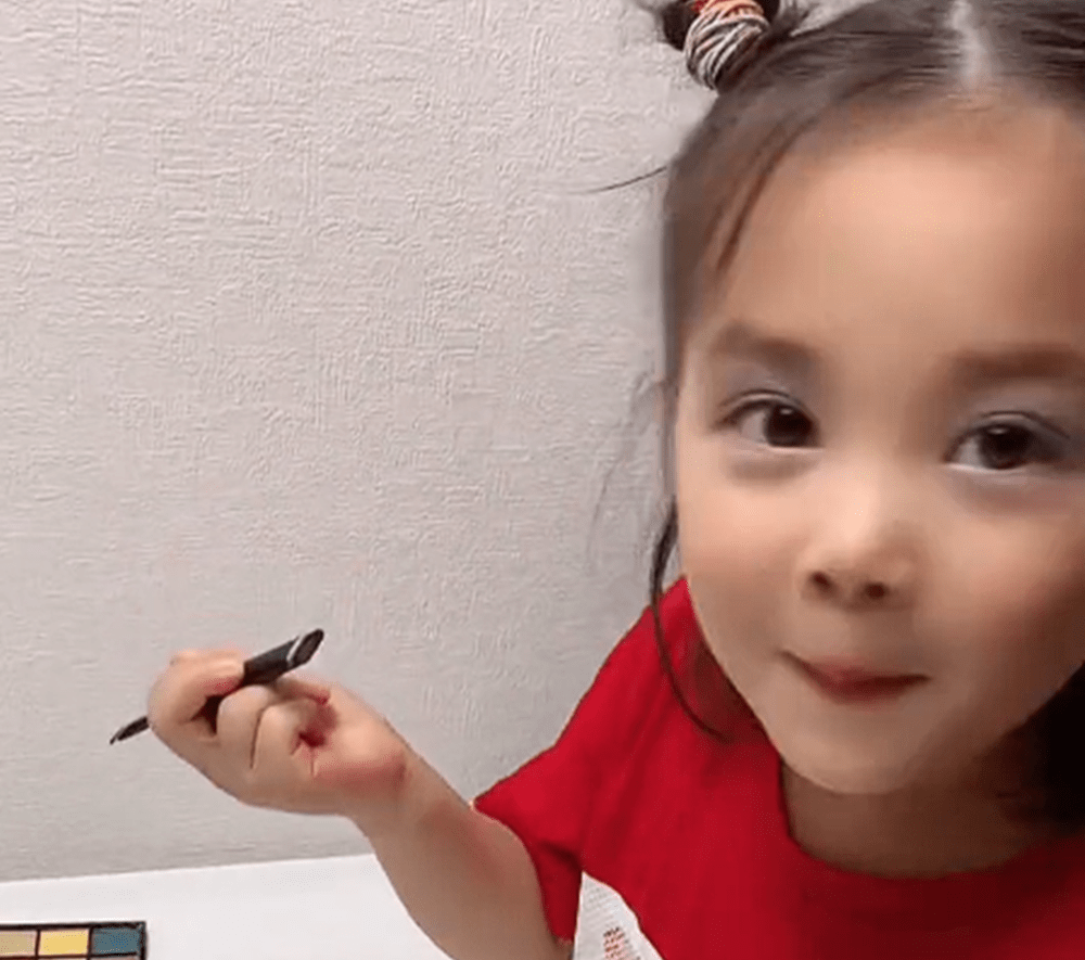 可愛くお化粧できました♪（＠deko_boko.sistersさんより提供）