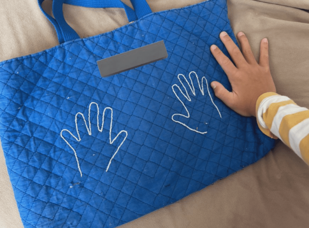 【実際の写真5枚】　刺繍してあったもの