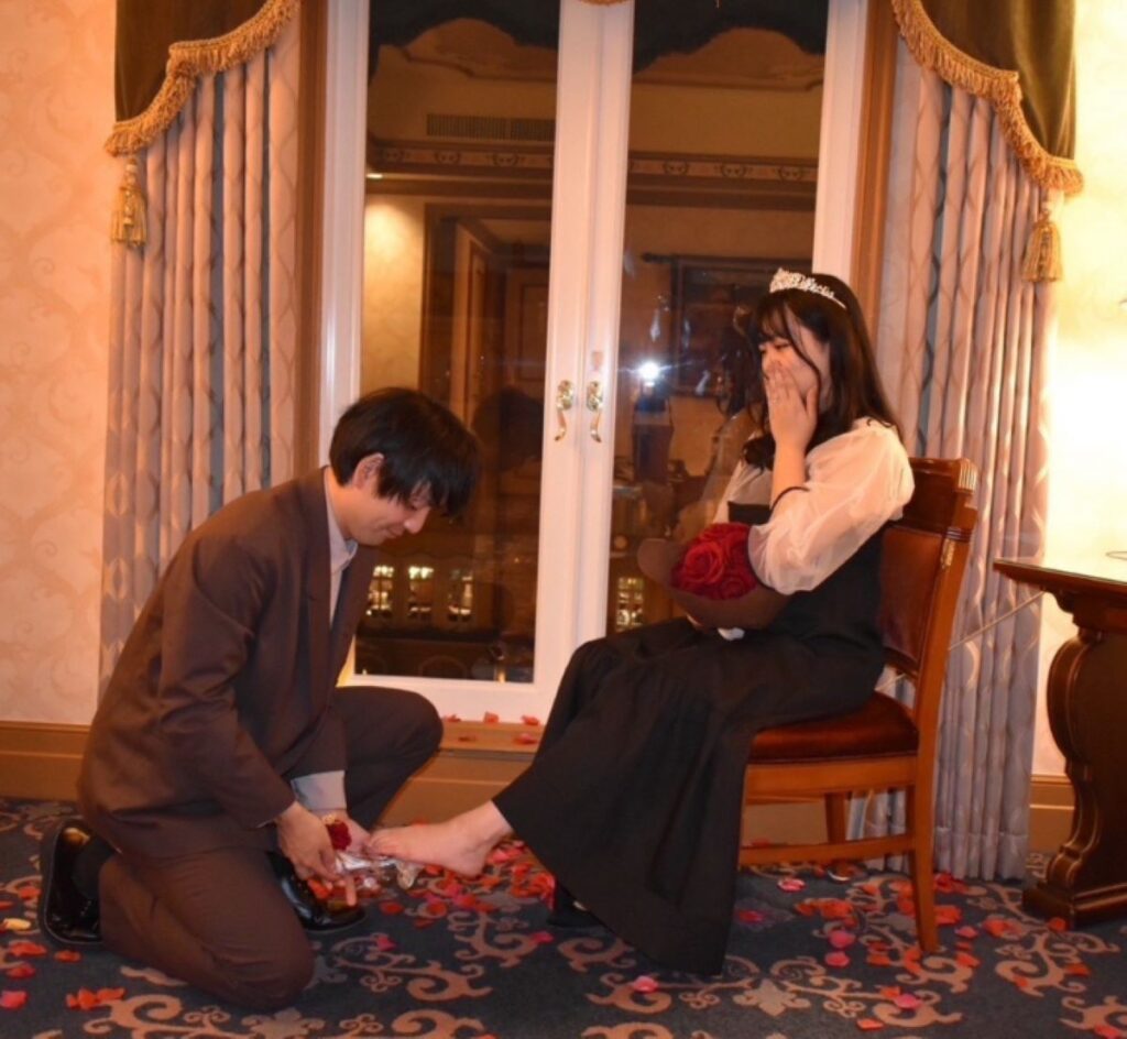 憧れのホテルでのプロポーズ（＠yuyusan_rさんより提供）