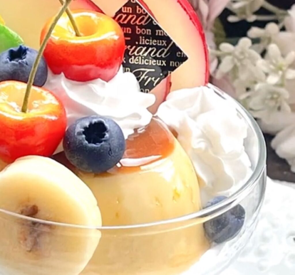 プリンの質感も本物のよう！（＠eternal.sweets.nijiiroさんより提供）