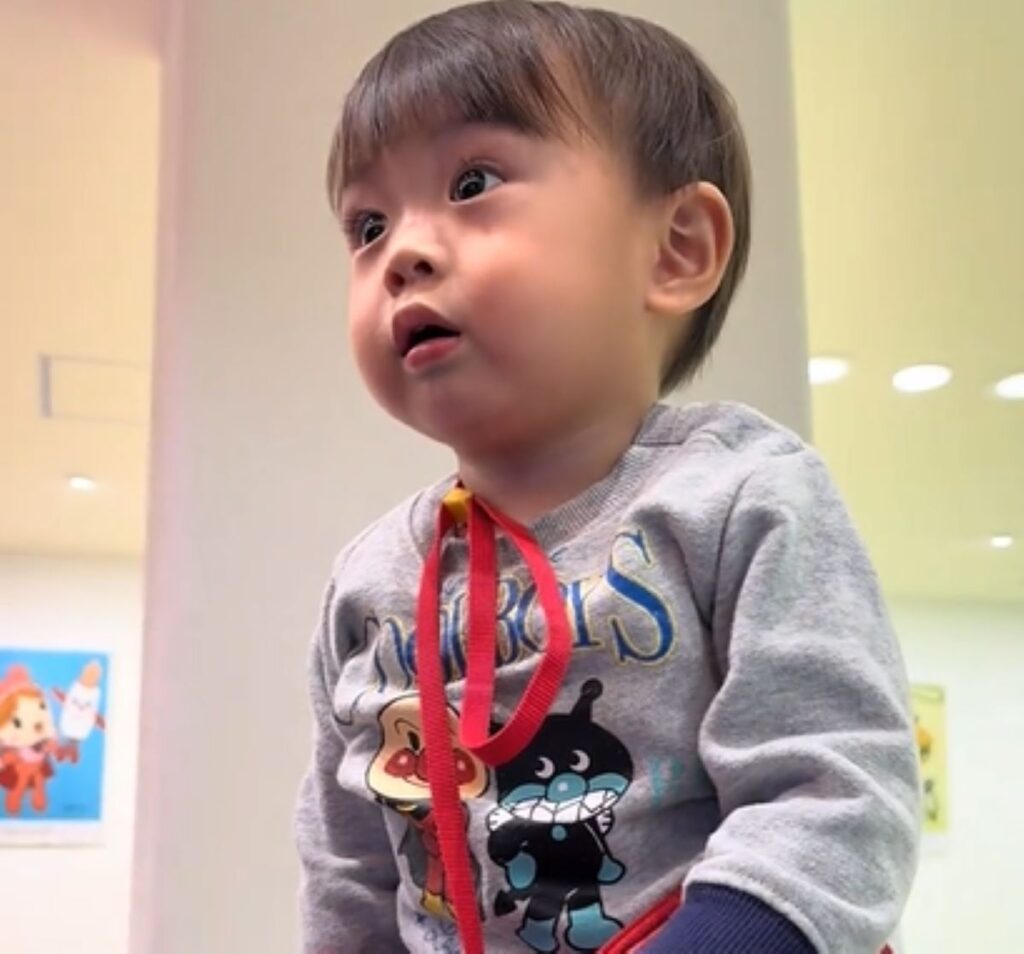 真剣な表情（＠lion_kun_4さんより提供）