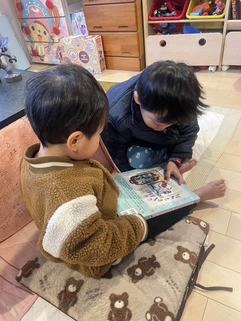 お兄ちゃんと（@R453374510さんより提供）