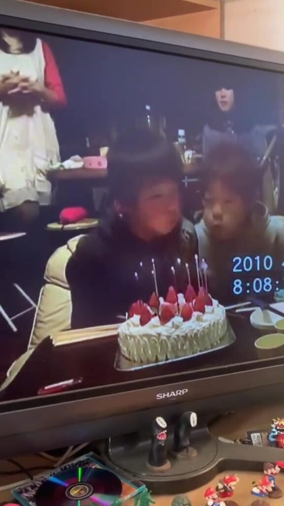 ろうそくを吹き消して…（＠kairiki414さんより提供）