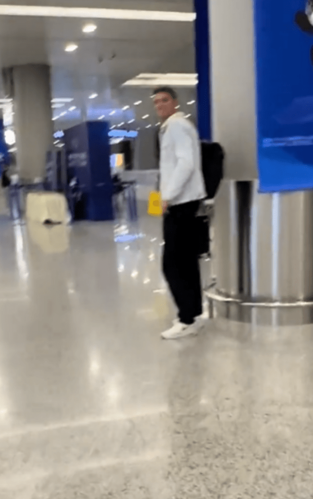 【実際の写真5枚】　彼の様子