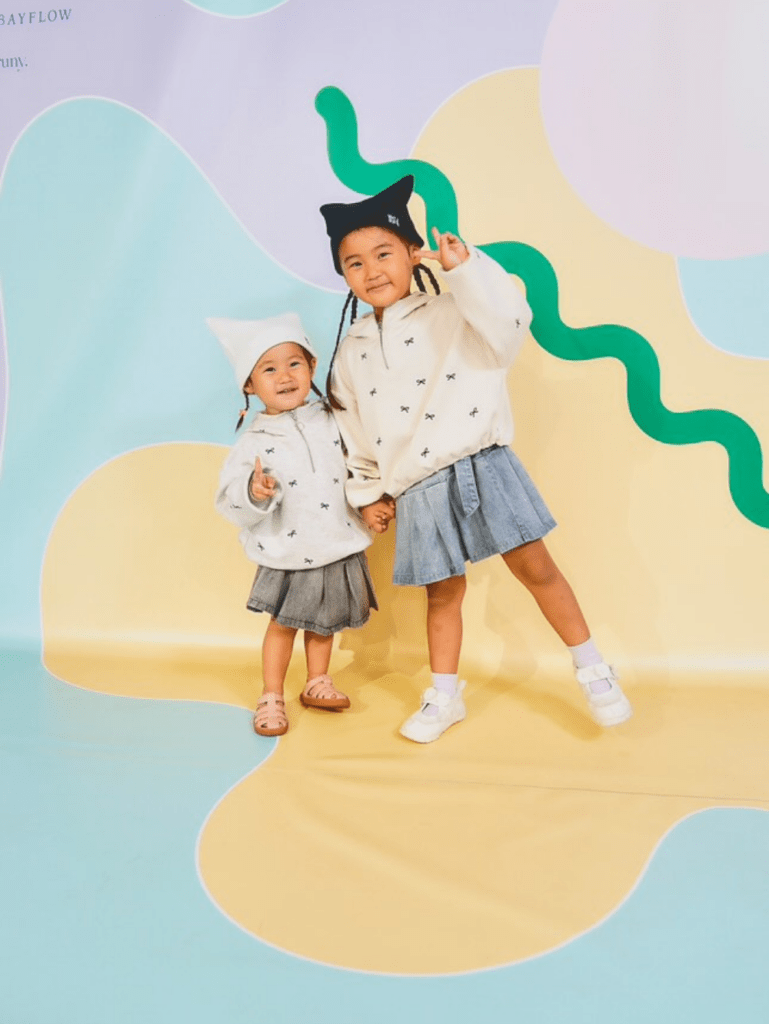 お姉ちゃんと一緒にパチリ（@akurimiuraさんより提供）