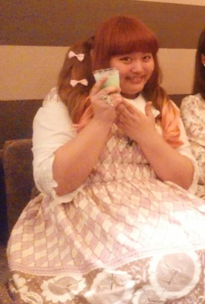 【実際の写真６枚】　ダイエット後の様子