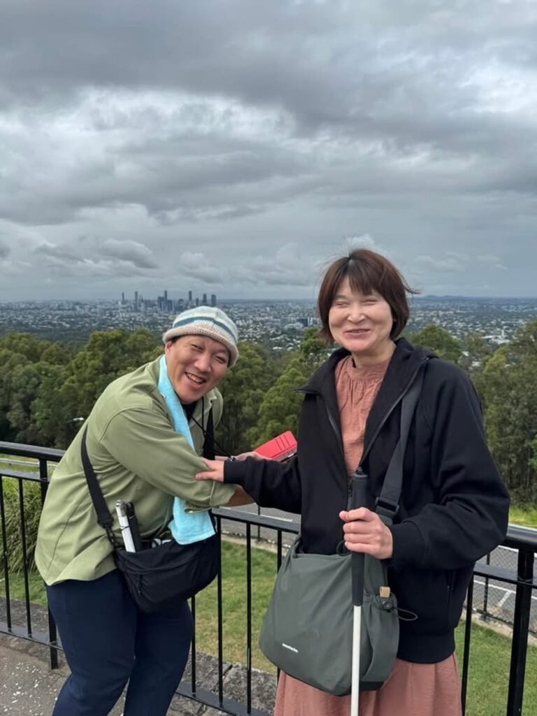 【実際の写真5枚】ハネムーン旅行をする大平さんの様子
