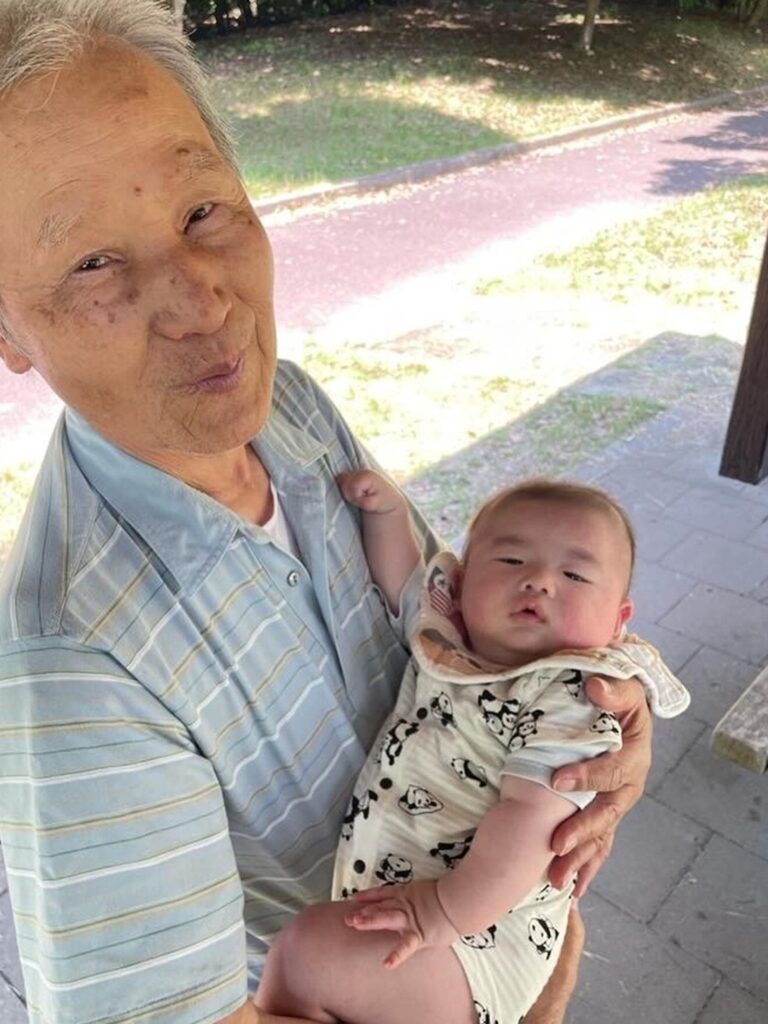 お散歩、気持ちいいね～（＠yrkytsm44444さんより提供）