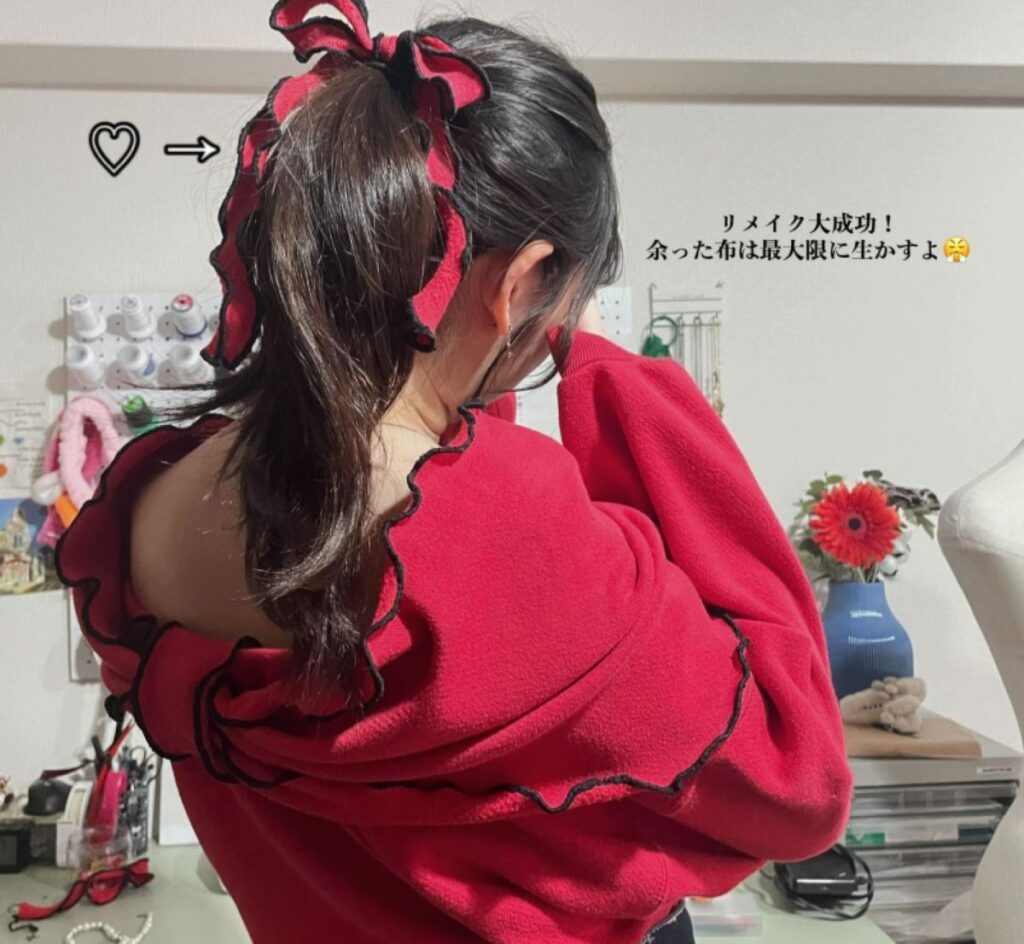 髪に付けるリボンも（＠o_imo42さんより提供）