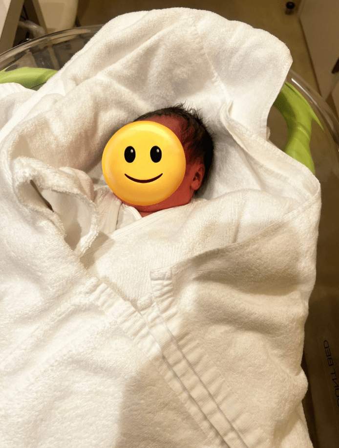 出産直後（＠sakeyakuzanekoさんより提供）