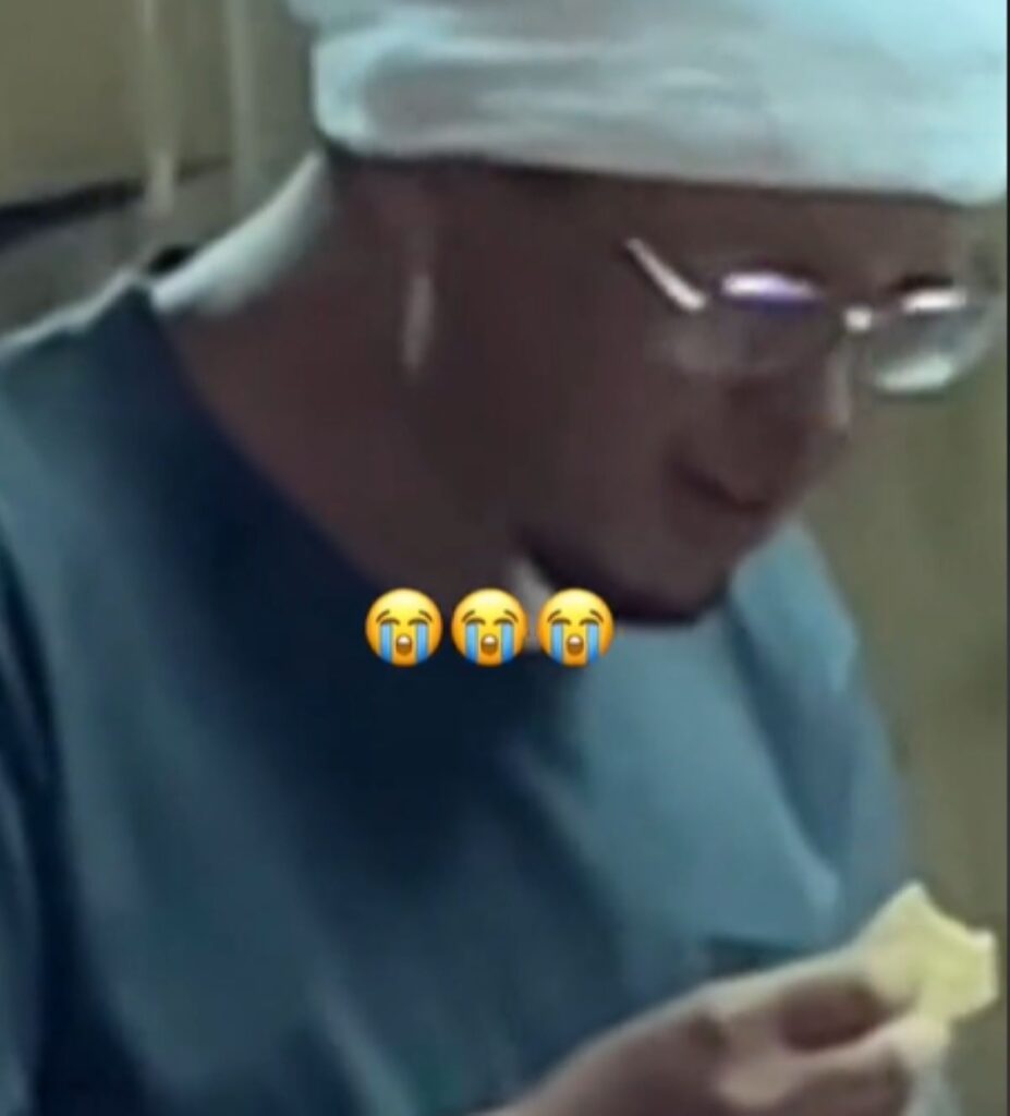 感動するパパさん（＠365dayshusbandさんより提供）