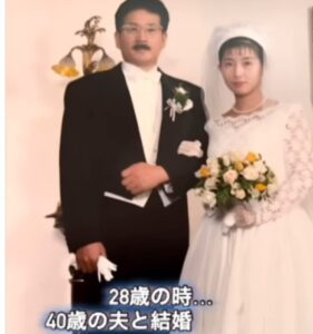 28歳の時40歳の夫と結婚した女性　その30年後の姿に「素敵なご夫婦」「お幸せに」の声
