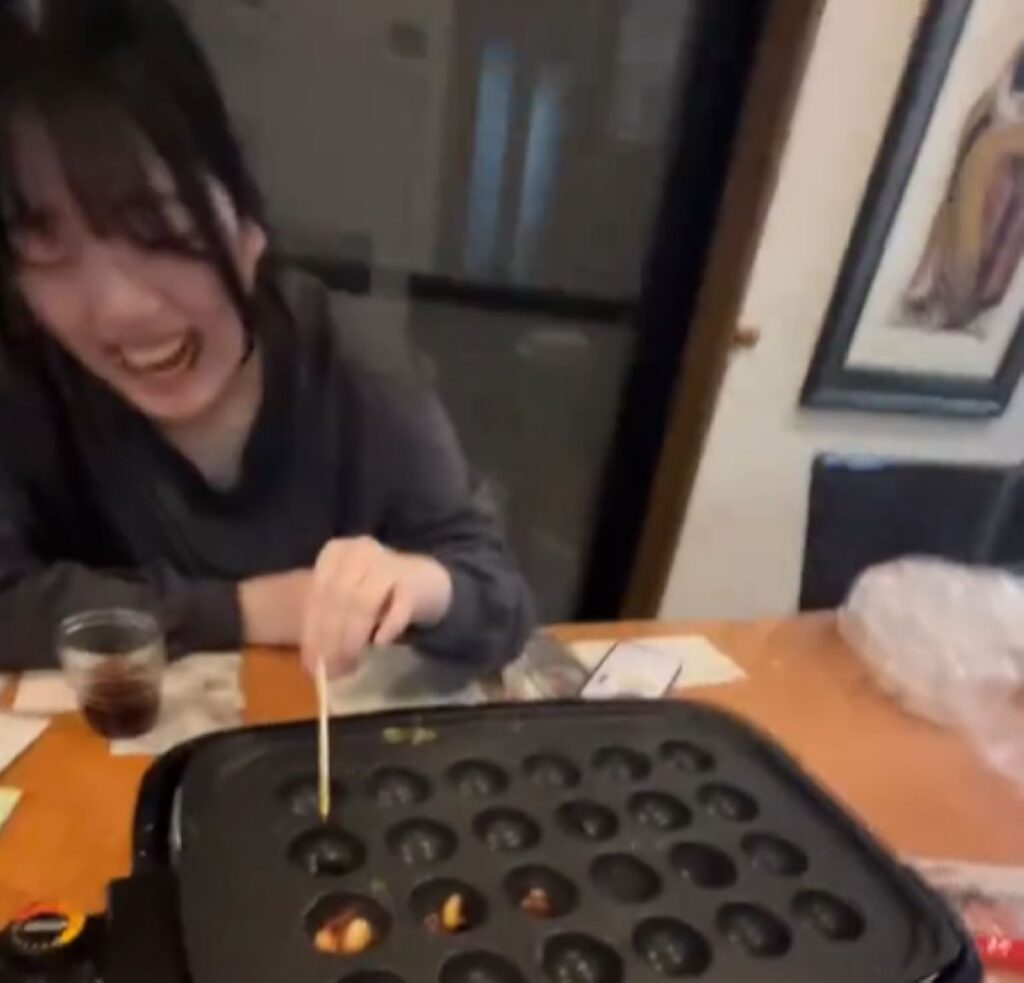 【実際の写真5枚】　弟の様子