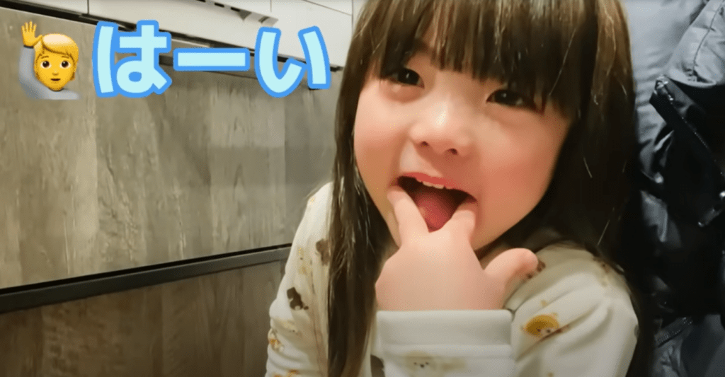 「パパ結婚しよ？」と言うと「はーい」と嬉しい返事が（@toachannel0412さんより提供）
