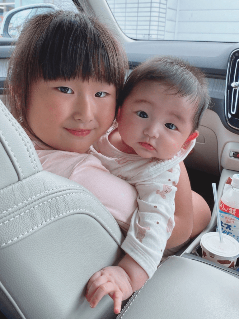 自動車の中でパチリ（@mmm_071929さんより提供）