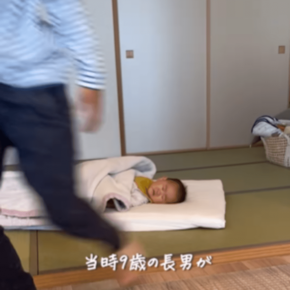 颯爽と去っていく長男くん（@yu_ko_kurashiさんより提供）