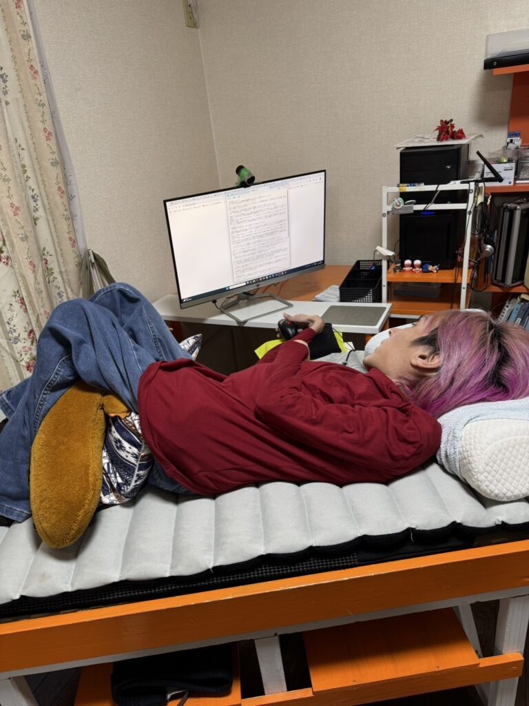 【実際の写真5枚】　作業中の松元さんの様子（＠oldrookie.tさんより提供）