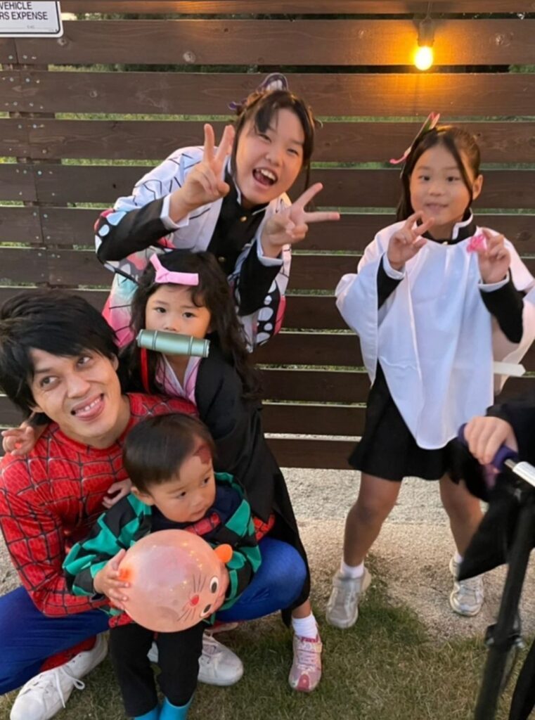 ハロウィンで仮装を楽しむ様子（＠kyoooko.111さんより提供）