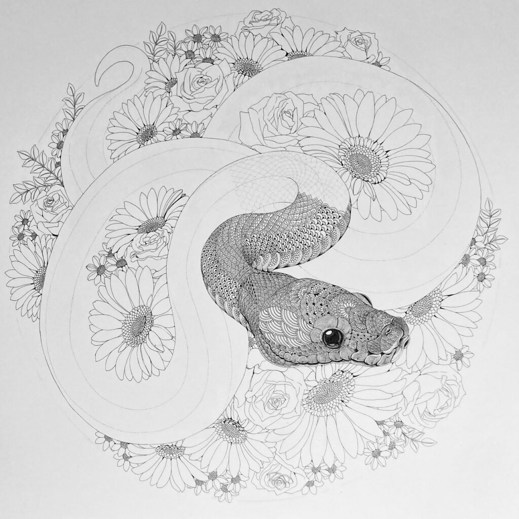 ウロコを描き進める様子（@saki_pen_artさんより提供）