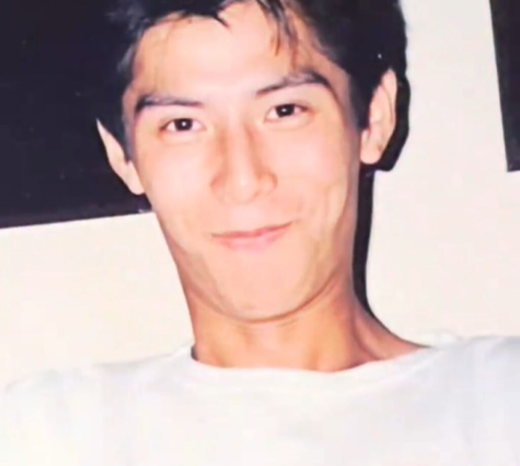 笑顔が素敵なおじいちゃんの若い頃（＠minchu0722さんより提供）