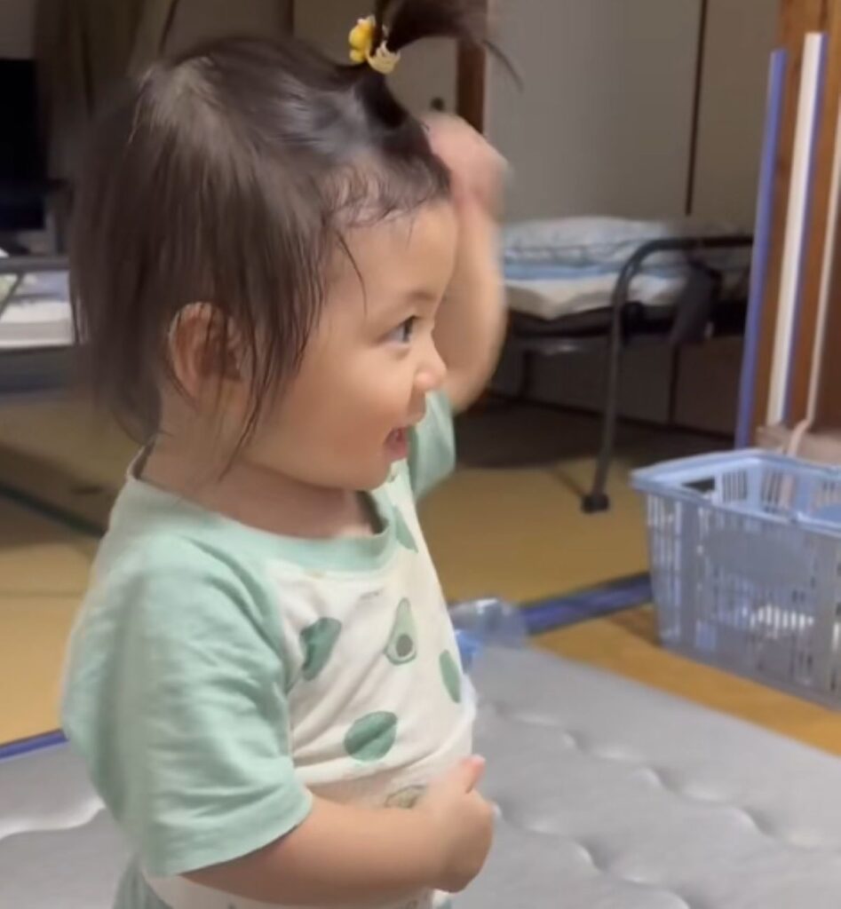 ニコニコの娘さん（＠miruruuunnさんより提供）