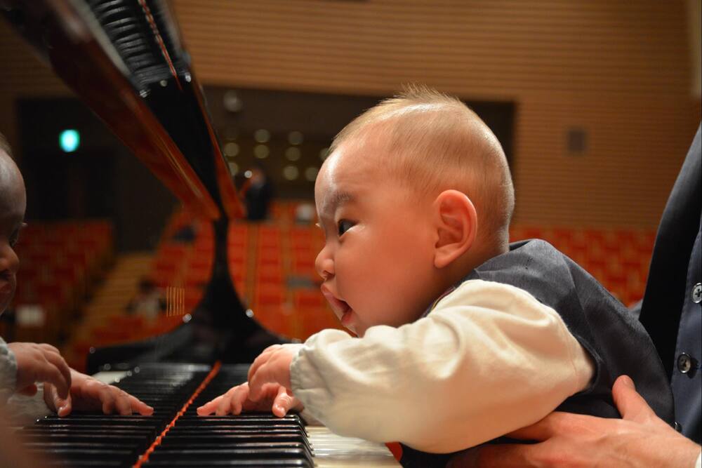 【実際の写真5枚】　赤ちゃんの顔の様子