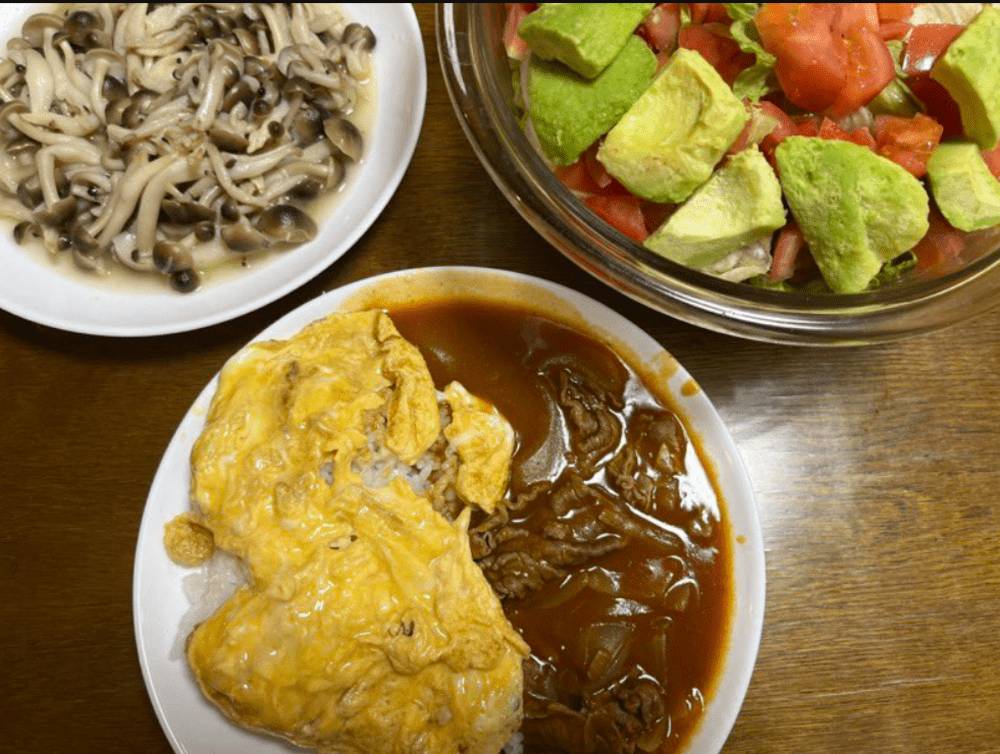 家族の食事の支度も（@nobita4989より提供）