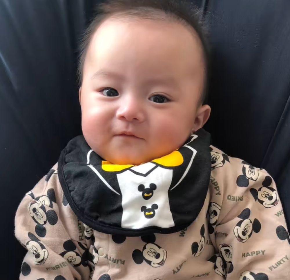 キリっとした表情（＠wakuwaku_boysさんより提供）