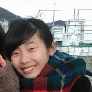 ”一重まぶた”を気にしていた学生時代…→しかし、現在の姿に「垢抜けすごい」「原石だったってことだ」「努力すごいな」