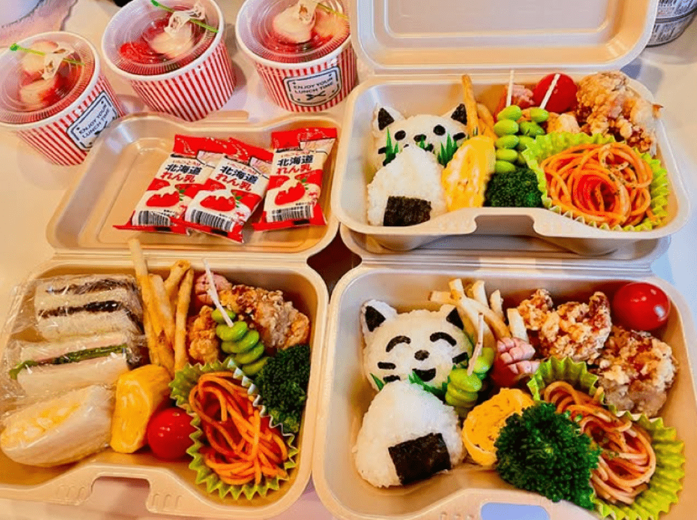 過去にママさんが娘さんに作ったお弁当②（@momoko_nakashima46さんより提供）