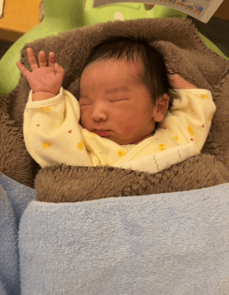 生後1日目（@___.7.2.3さんより提供）