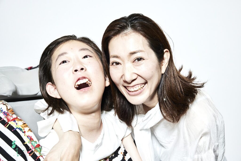 加藤さんと真心さん（加藤さんより提供）