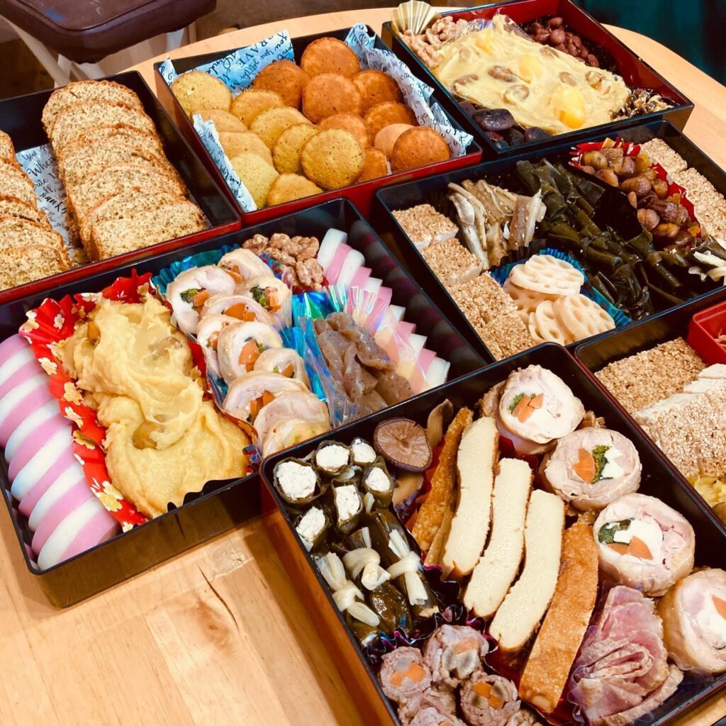 子どもが好きな焼菓子なども用意（＠y.saeshiさんより提供）