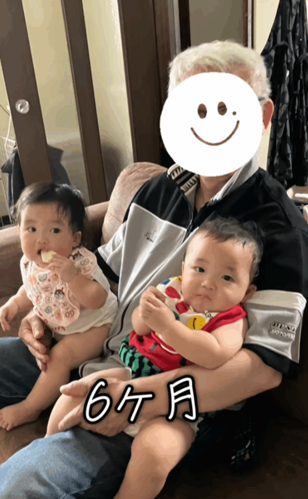 徐々に大きくなっていく双子ちゃん（@danee0129さんより提供）