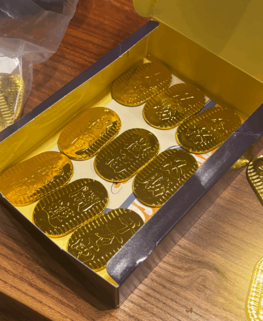 小判（小道具）がギッシリ！？（@Mocherinさんより提供）