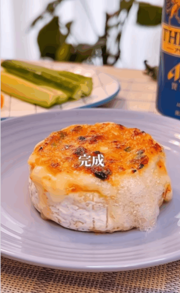 トースターで10分焼けば完成（@reekun_otumamiさんより提供）