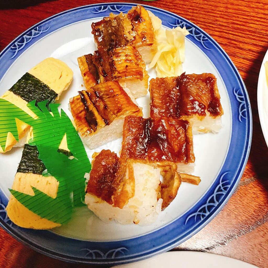 長男さんの用意したお寿司⑤（＠mmmaaaiiitakeさんより提供）