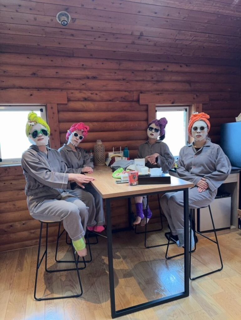 【実際の写真6枚】　深夜タイムの様子