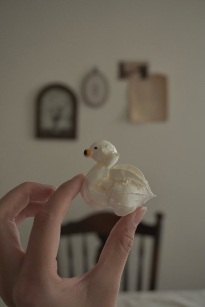 白鳥のメレンゲクッキー②（＠mmny_09さんより提供）