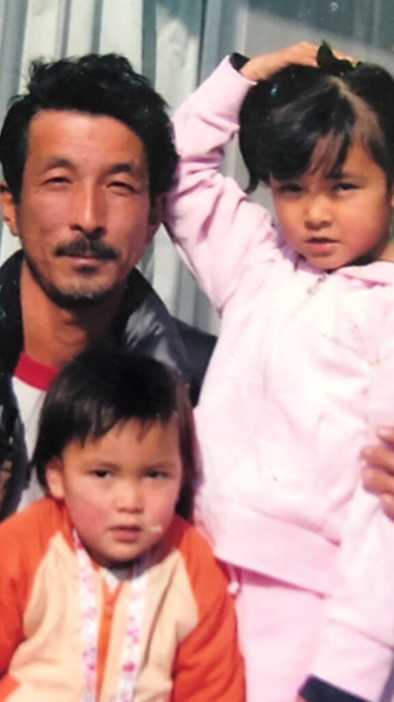 【実際の写真3枚】　数十年後の様子