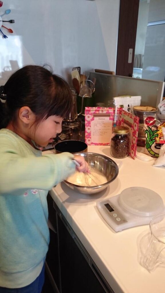 小さい頃の娘さん（@acky7585さんより提供）