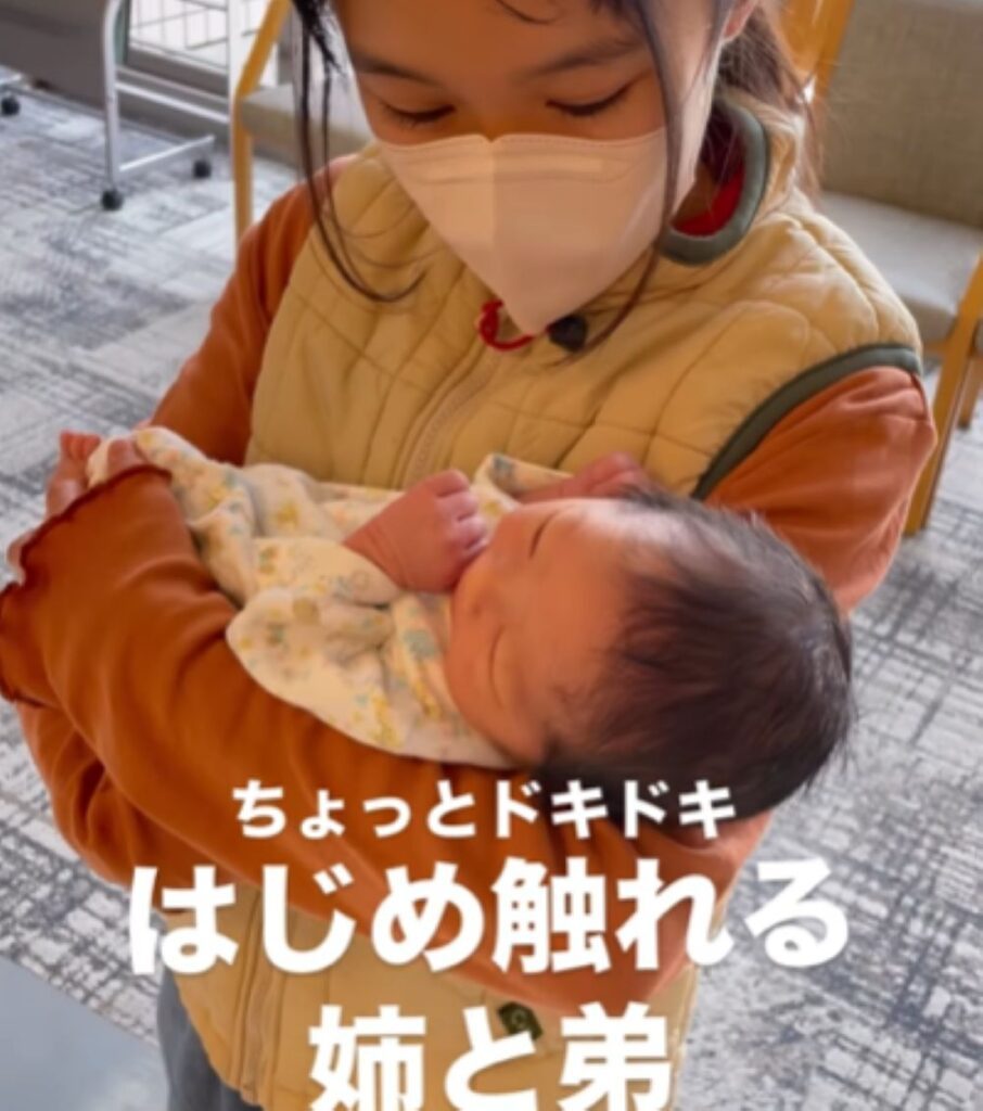 初めての触れ合い（＠ryohei.ondaさんより提供）