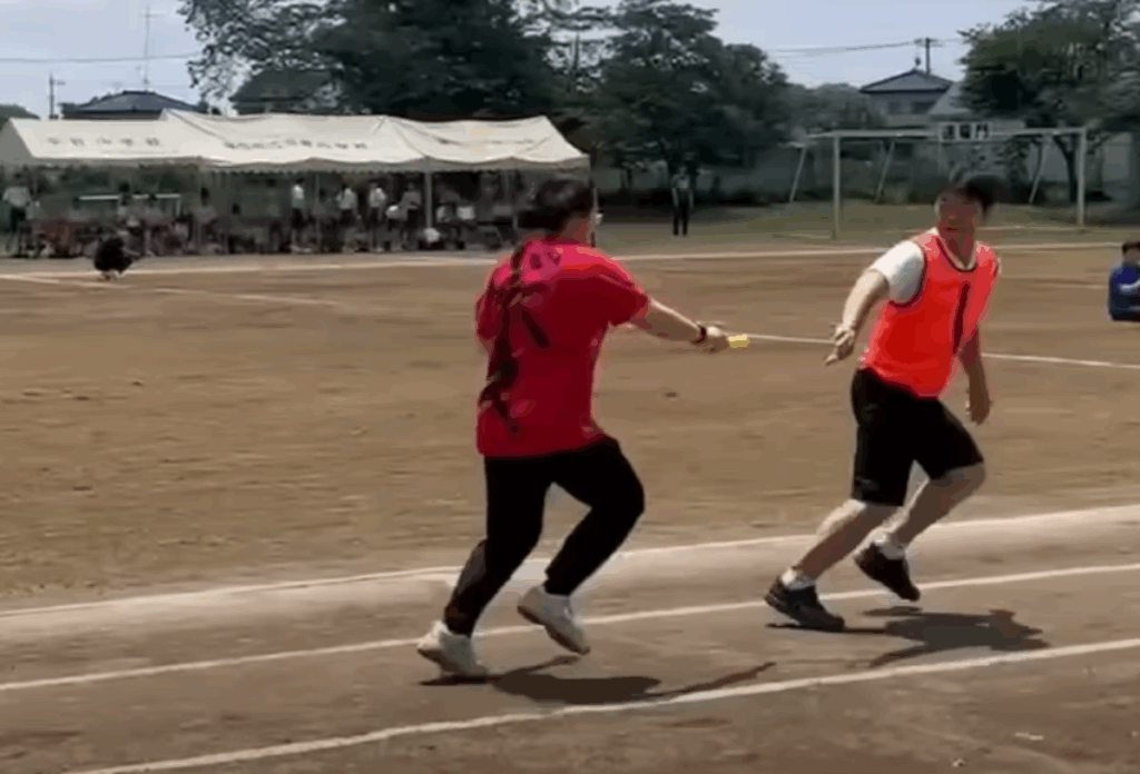 バトンを受け取ると…（@gyudons.mさんより提供）